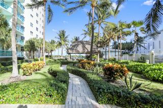 3801 S Ocean Drive 11S, Hollywood, FL 33019