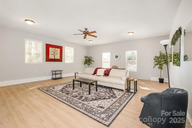 123 General Pemberton Street, Stanley, NC 28164