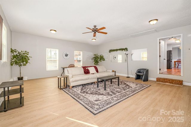 123 General Pemberton Street, Stanley, NC 28164