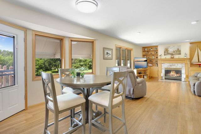 5875 Meadowlark Lane, Prior Lake, MN 55372