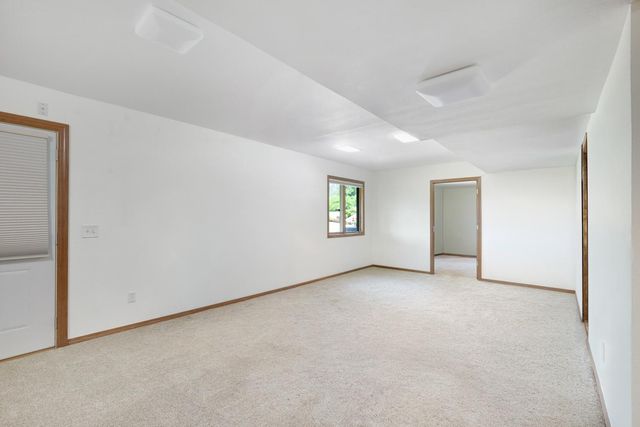 5875 Meadowlark Lane, Prior Lake, MN 55372