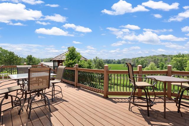 5875 Meadowlark Lane, Prior Lake, MN 55372