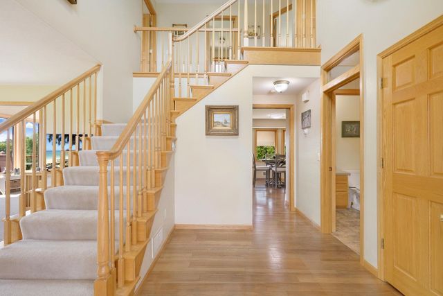 5875 Meadowlark Lane, Prior Lake, MN 55372