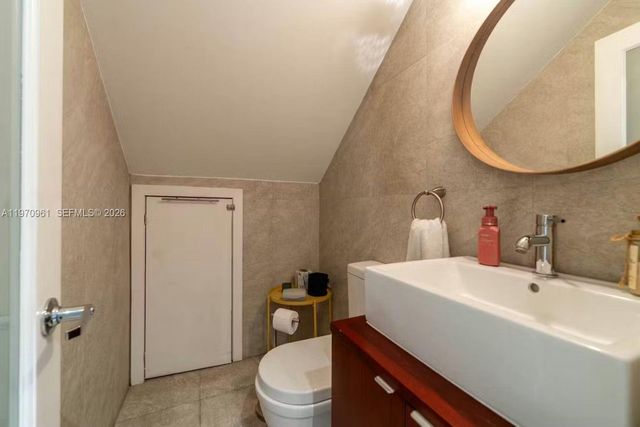 1061 Michigan Ave 4, Miami Beach, FL 33139