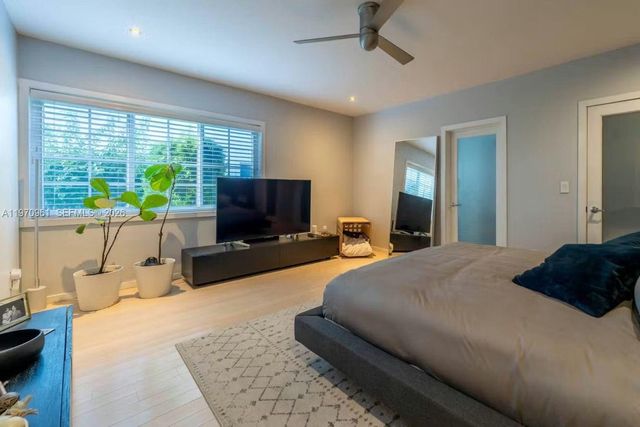 1061 Michigan Ave 4, Miami Beach, FL 33139