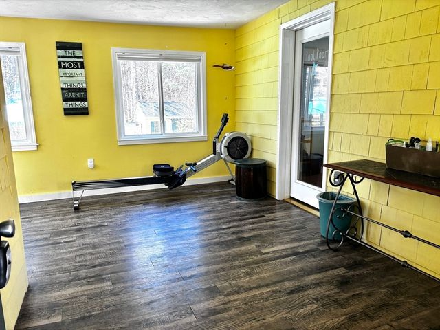 67 Gorwin Dr, Hanson, MA 02341