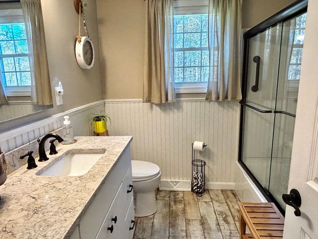 67 Gorwin Dr, Hanson, MA 02341