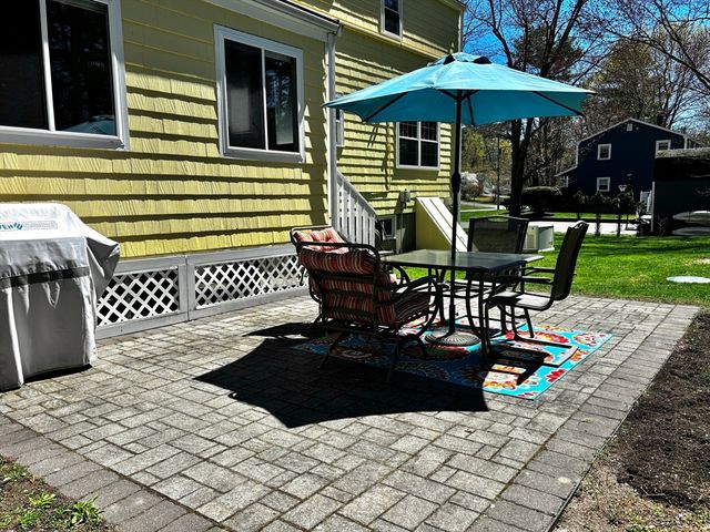 67 Gorwin Dr, Hanson, MA 02341