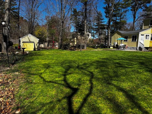 67 Gorwin Dr, Hanson, MA 02341