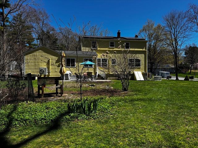 67 Gorwin Dr, Hanson, MA 02341