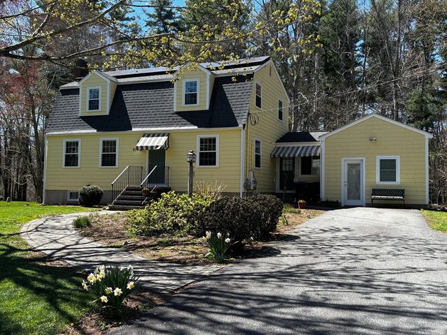 67 Gorwin Dr, Hanson, MA 02341