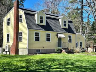 67 Gorwin Dr, Hanson, MA 02341