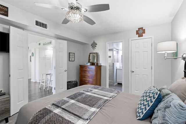 108 Harbor Drive 102, Runaway Bay, TX 76426