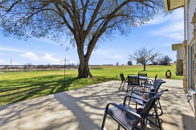 108 Harbor Drive 102, Runaway Bay, TX 76426