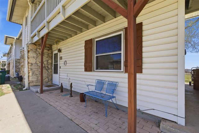 108 Harbor Drive 102, Runaway Bay, TX 76426