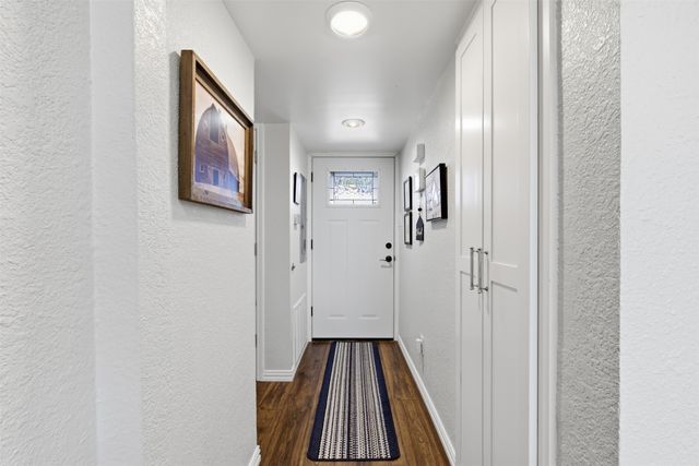 108 Harbor Drive 102, Runaway Bay, TX 76426