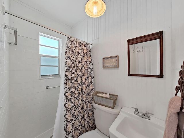 12255 MALLORY DRIVE, Largo, FL 33774