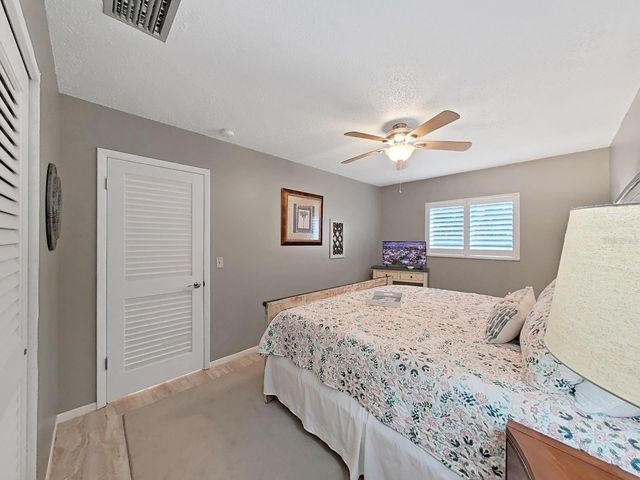 12255 MALLORY DRIVE, Largo, FL 33774