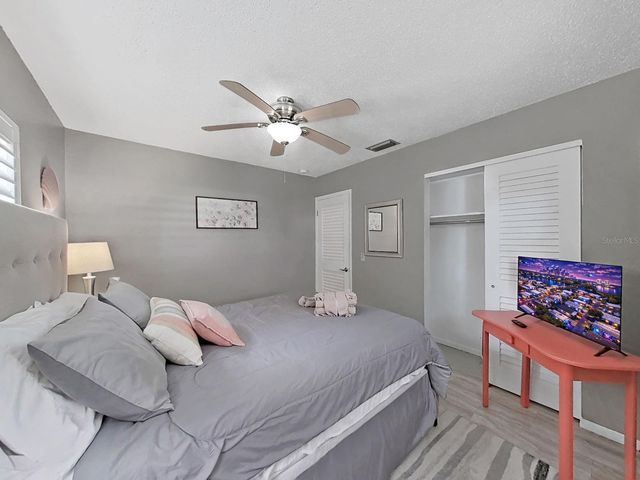 12255 MALLORY DRIVE, Largo, FL 33774