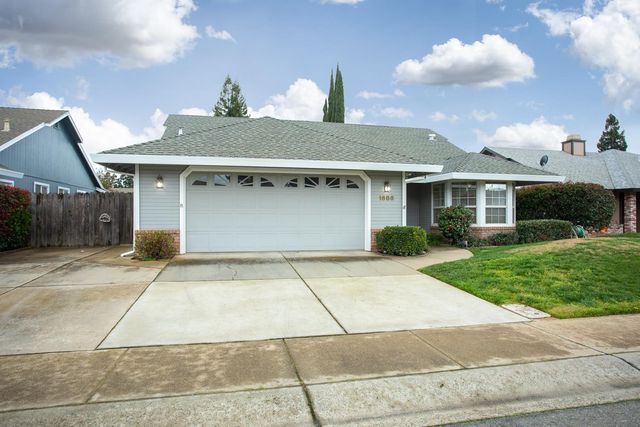 1686 Rebecca Dr, Yuba City, CA 95993