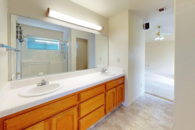 1686 Rebecca Dr, Yuba City, CA 95993