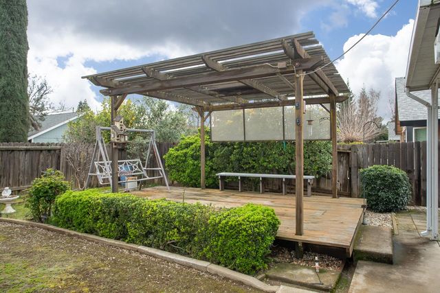 1686 Rebecca Dr, Yuba City, CA 95993