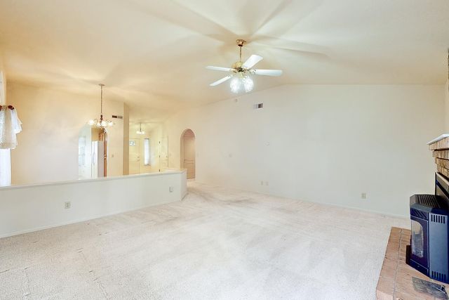 1686 Rebecca Dr, Yuba City, CA 95993