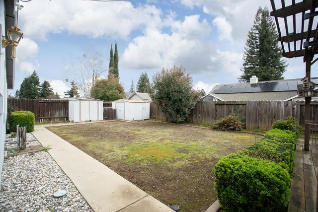 1686 Rebecca Dr, Yuba City, CA 95993