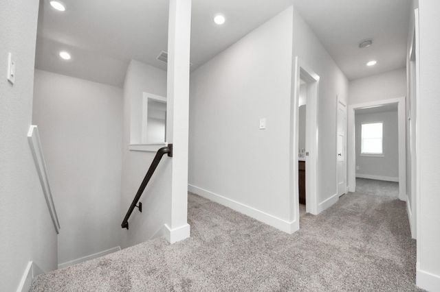 220 Magnolia Laurel Drive, Alvin, TX 77511