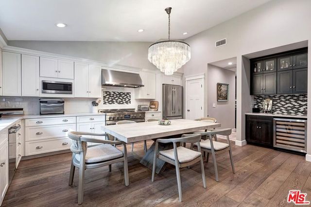 5721 Tellefson Road, Culver City, CA 90230