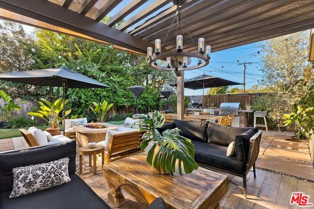 5721 Tellefson Road, Culver City, CA 90230