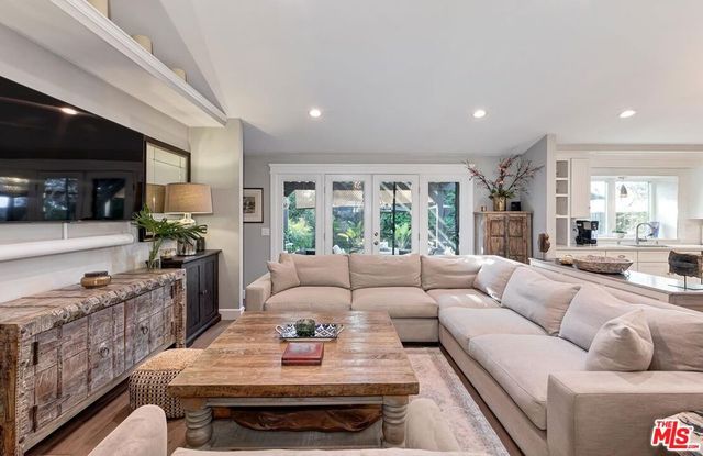 5721 Tellefson Road, Culver City, CA 90230