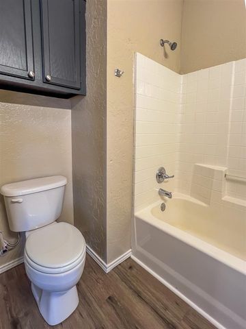 1008 NW Ferris Ave, Lawton, OK 73507