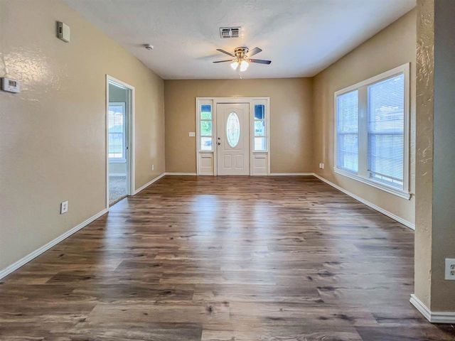1008 NW Ferris Ave, Lawton, OK 73507