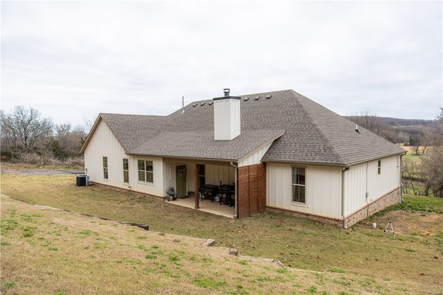 14753 Cove Creek Road N, Prairie Grove, AR 72753