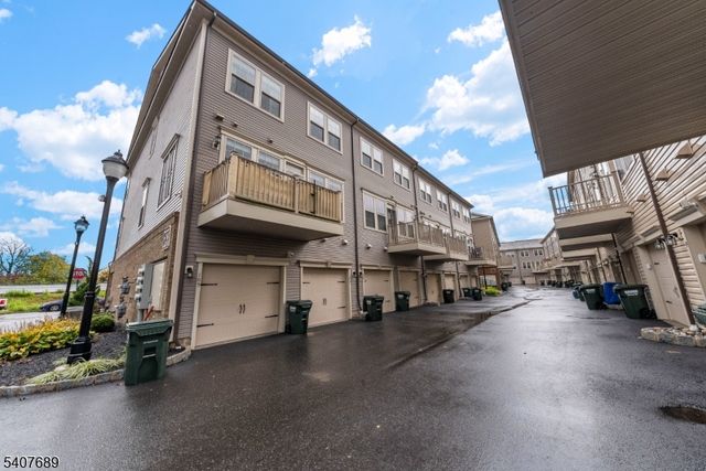 105 Robeson St, Somerville Boro, NJ 08876