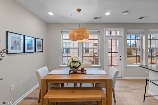 105 Robeson St, Somerville Boro, NJ 08876