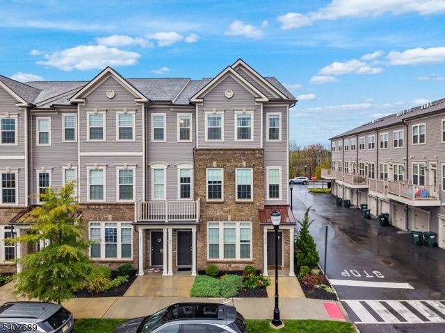 105 Robeson St, Somerville Boro, NJ 08876