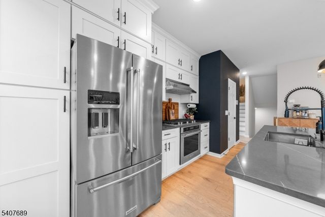 105 Robeson St, Somerville Boro, NJ 08876