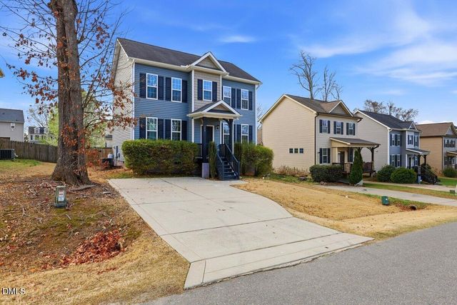 308 Chamberlain Drive, Clayton, NC 27527