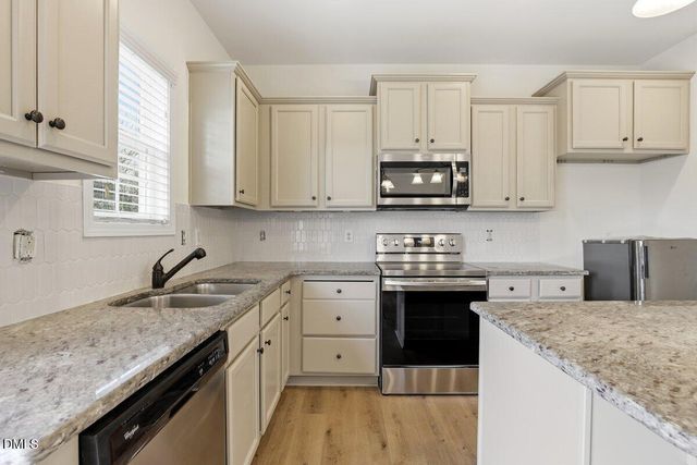 308 Chamberlain Drive, Clayton, NC 27527