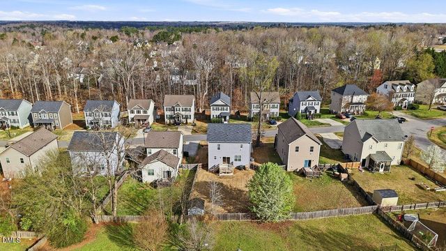 308 Chamberlain Drive, Clayton, NC 27527