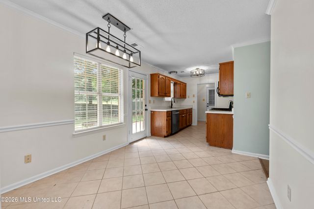 1779 Pecan Meadows Drive, Southaven, MS 38671