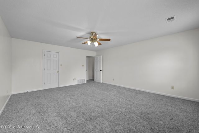 1779 Pecan Meadows Drive, Southaven, MS 38671
