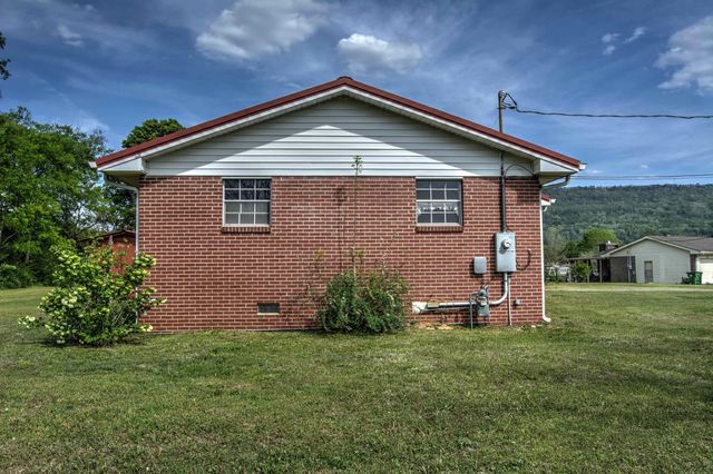 54 Malenda Drive, Trenton, GA 30752