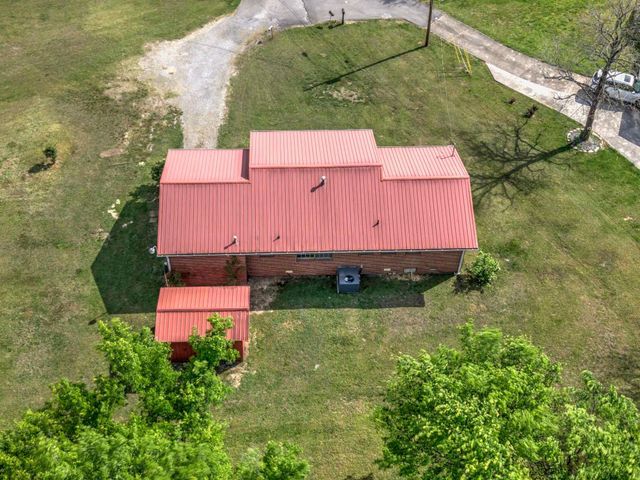 54 Malenda Drive, Trenton, GA 30752