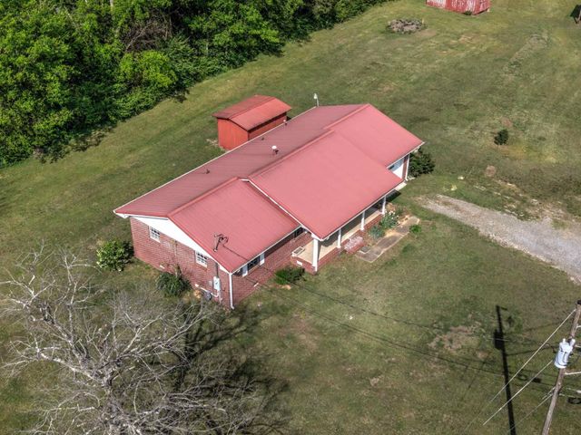 54 Malenda Drive, Trenton, GA 30752