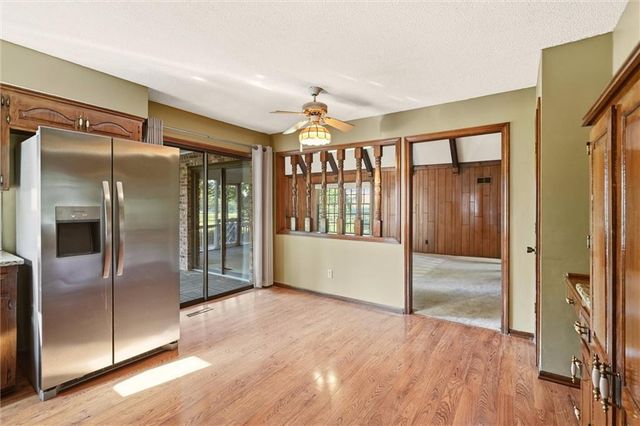 508 NW Golfview Drive, Blue Springs, MO 64014