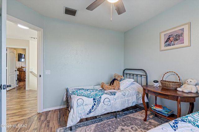 9062 N Safflower Lane, Tucson, AZ 85743
