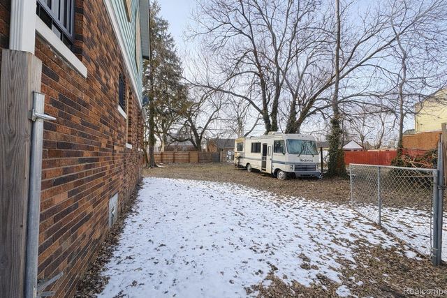 20203 Hull Street, Detroit, MI 48203